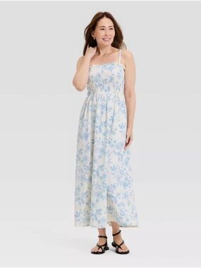 Women's Sleeveless Ruffle Maxi Floral Sundress - Universal Thread - size medium